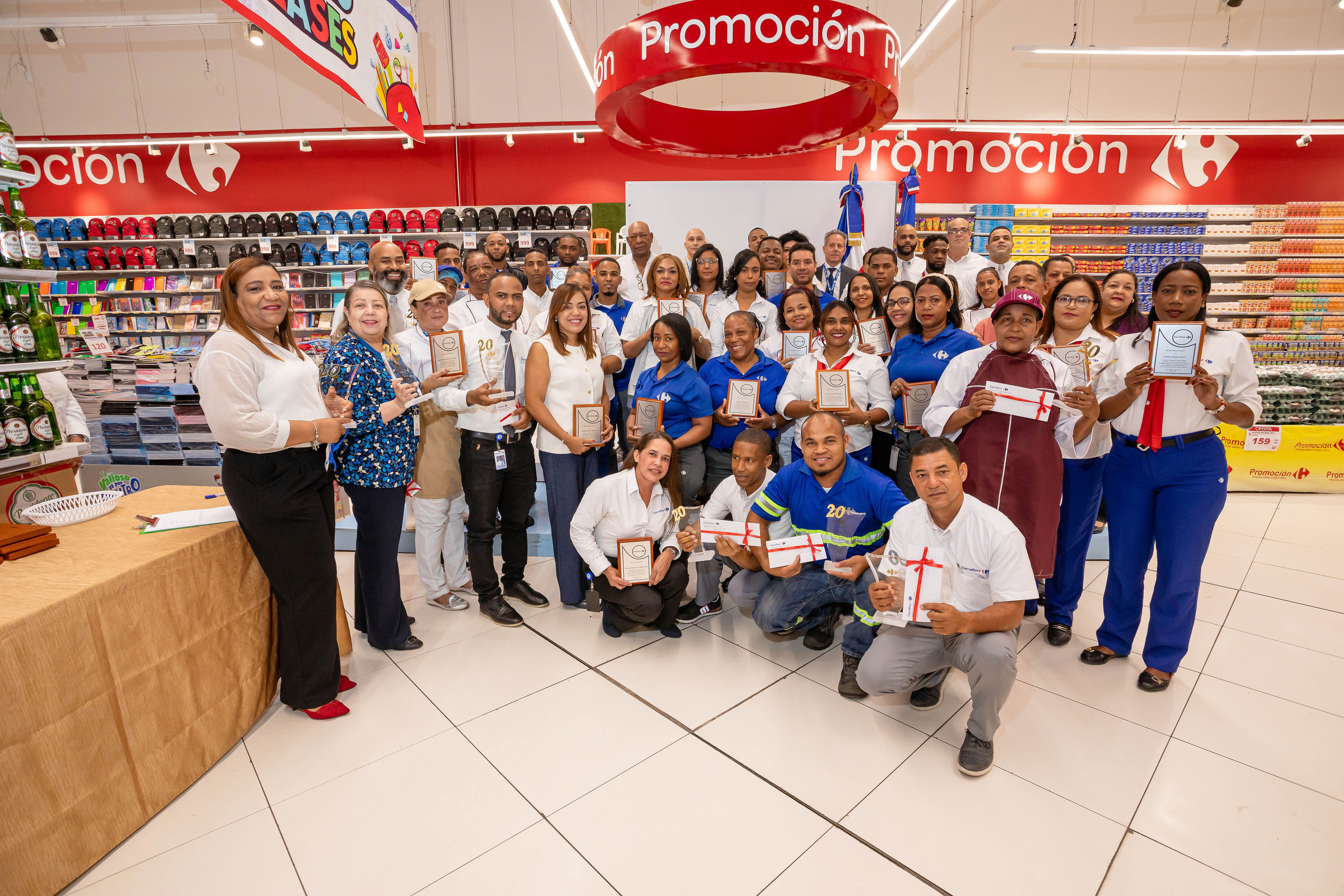 RECONOCIMIENTO COLABORADORES CARREFOUR